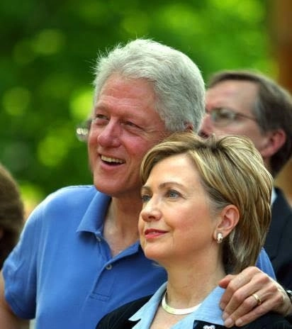"Nada nos preocupa más por nuestro país que la amenaza que supone un segundo mandato de Trump". Foto Facebook Hillary Clinton 