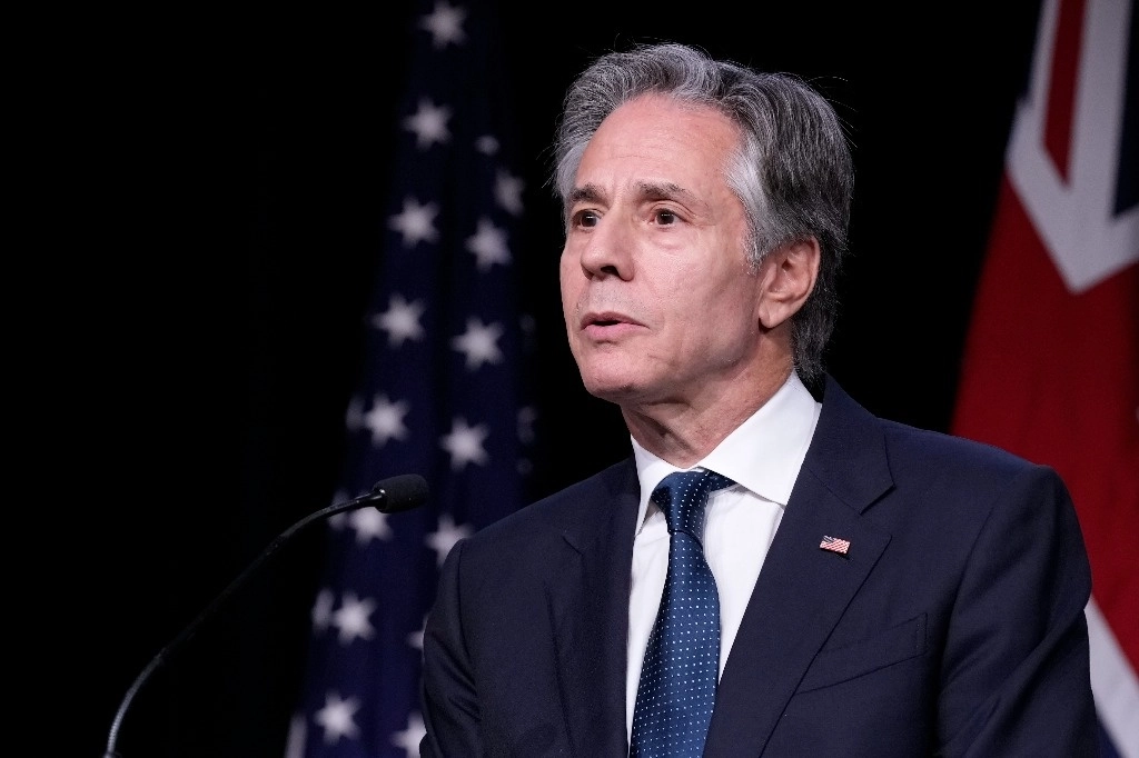 El secretario de Estado, Antony Blinken, habla durante una conferencia de prensa en la Academia Naval de los Estados Unidos en Annapolis, Maryland, el martes 6 de agosto de 2024. Foto Ap
