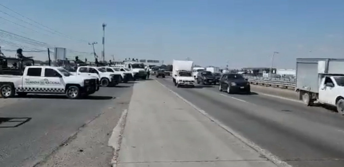 La vialidad fue reabierta pasadas las 2 de la tarde de este lunes. Foto tomada del Twitter del @GN_Carreteras