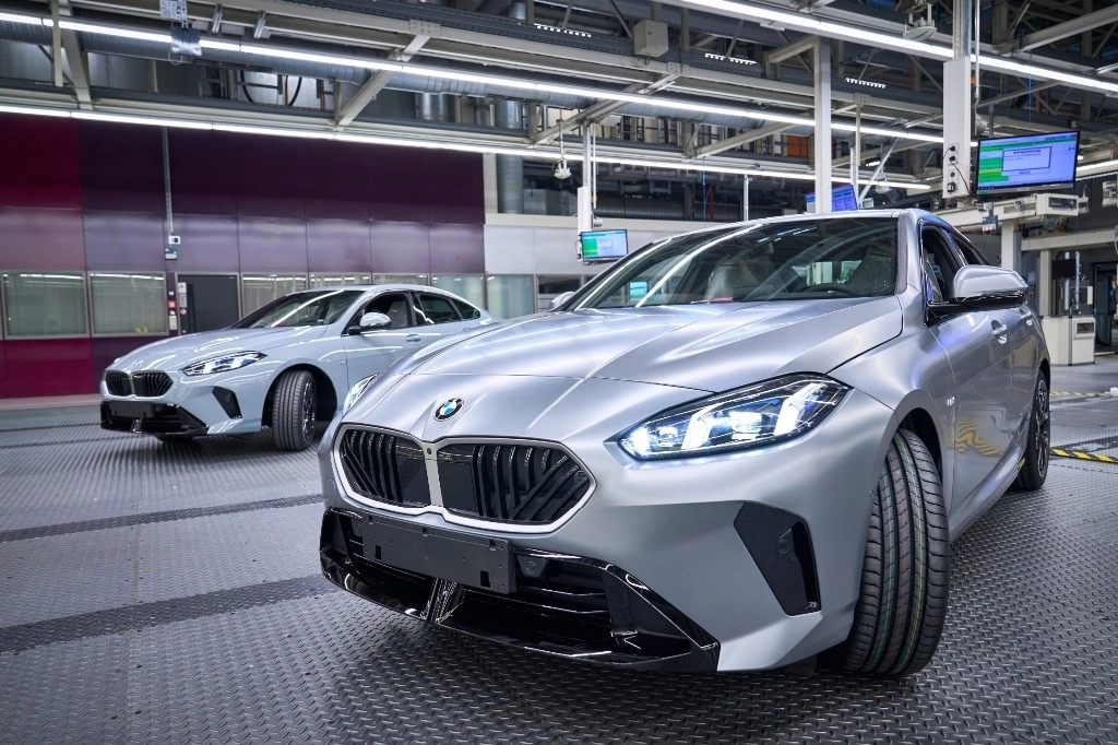 Entre la escasa información acerca del nuevo BMW Serie 2 Gran Coupé, se
conoce que contará con una versión de 300 caballos de fuerza de 4 cilindros.
Foto cortesía BMW
