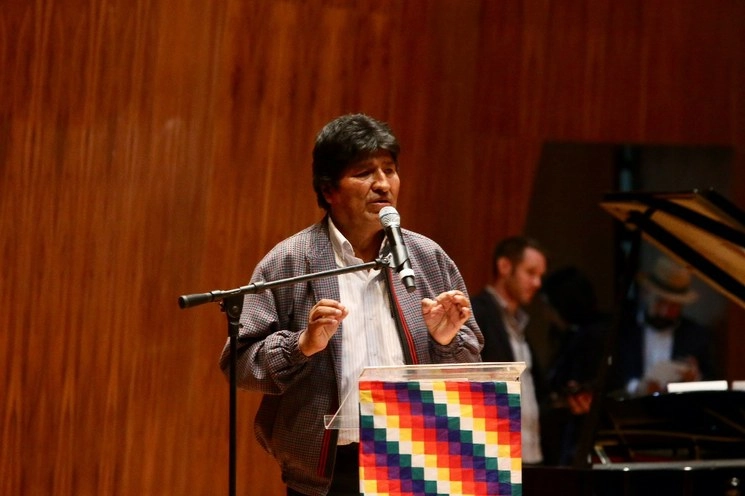 El tribunal desestimó dos recursos planteados para solicitar la cancelación de la personalidad jurídica del Movimiento al Socialismo del ex presidente Evo Morales. Foto Jesús Villaseca / Archivo