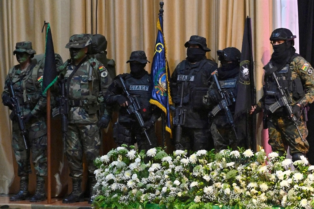 Miembros de la Fuerza Especial de Lucha contra el Narcotráfico de Bolivia. Foto Afp/ archivo