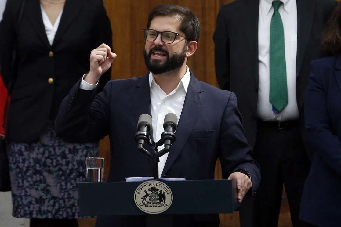 El presidente chileno, Gabriel Boric, cambió a la ministra del Interior y al encargado de las relaciones con el Congreso, entre las mayores modificaciones a su gabinete, el 6 de septiembre de 2022. Foto Ap