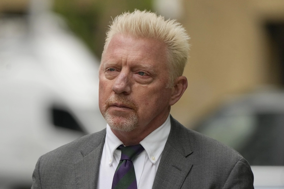Boris Becker será encarcelado luego de haber sido declarado culpable especialmente de haber ocultado 2.5 millones de libras esterlinas (3.16 mdd) para evitar el pago de sus deudas. La imagen, en Londres, el 29 de abril de 2022. Foto Ap