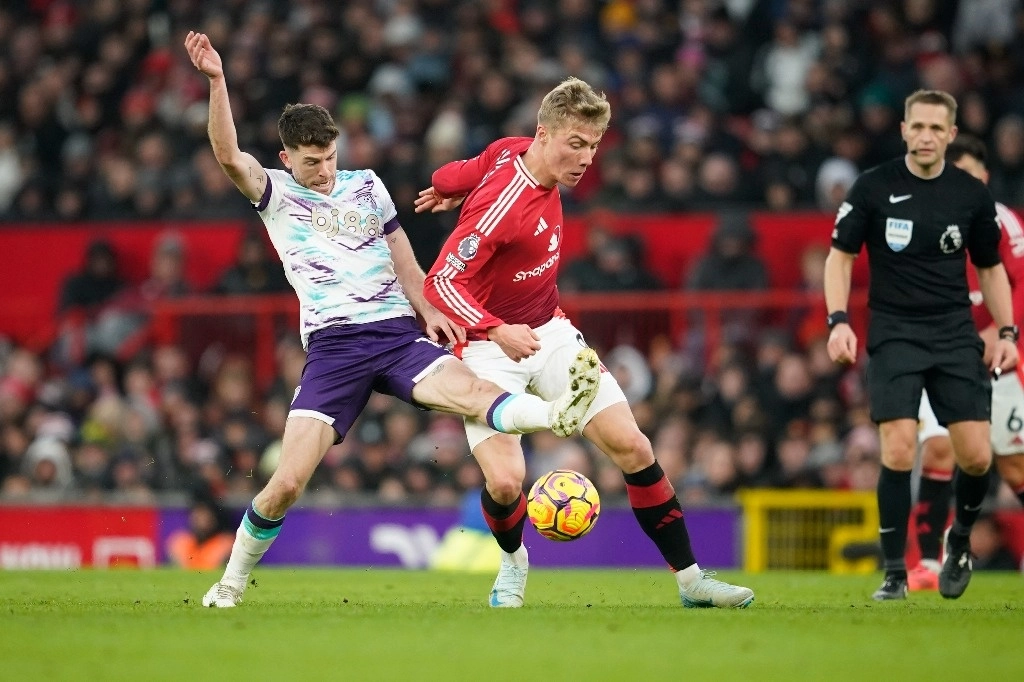 Bournemouth derrotó 3-0 a Manchester United en la jornada 17 de la Liga Premier. Foto Ap