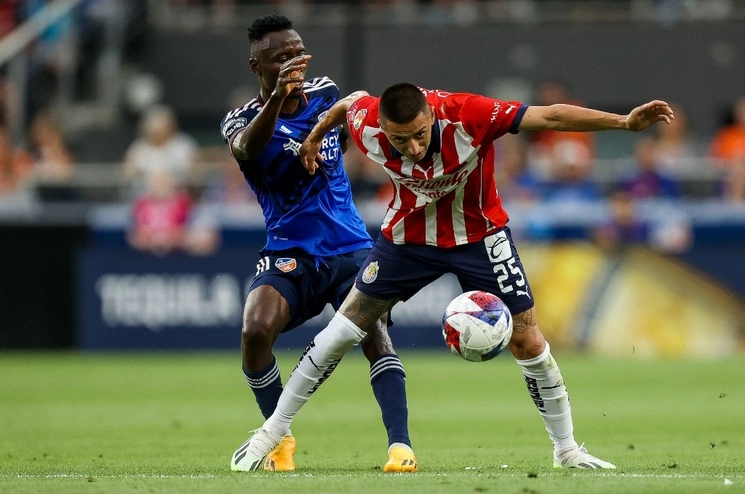Las Chivas cayeron 3-1 ante el conjunto de Cincinnati en la Leagues Cup. Foto Tomada del Twitter @fccincinnati

