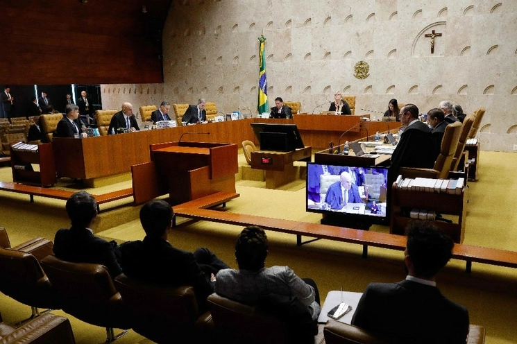 El tribunal superior de Brasil abrió los primeros juicios el miércoles sobre los disturbios del 8 de enero en Brasilia perpetrados por seguidores de Jair Bolsonaro. Foto Afp