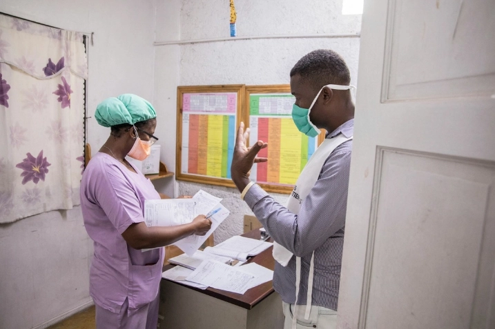 Imagen de archivo de integrantes de Médicos Sin Fronteras en un hospital de Martissant, en Haití. Foto Afp