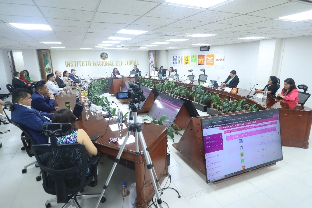 En un comunicado, detalló que hasta el 10 de junio pasado, había atendido a 22 usuarias, 20 de las cuales fueron por violencia política contra las mujeres en razón de género en el proceso electoral federal 2023-2024 y dos por hostigamiento y acoso sexual o laboral. Foto Luis Castillo/ La Jornada
