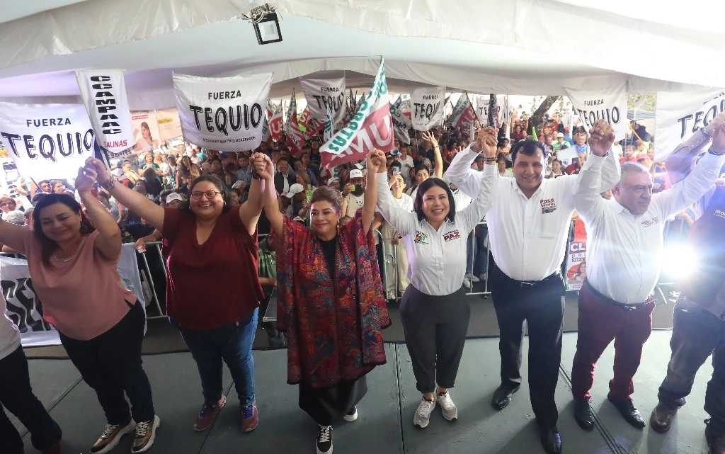 En un encuentro con simpatizantes de Iztacalco, la morenista aseveró que reforzará la lucha contra la violencia hacia las mujeres. Foto Luis Castillo 