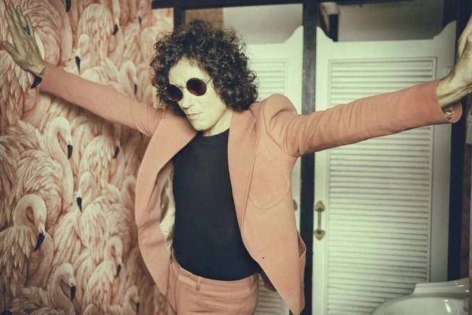  Enrique Bunbury lanzó ‘Posible’ su décimo álbum como solista. Foto de Twitter @bunburyoficial