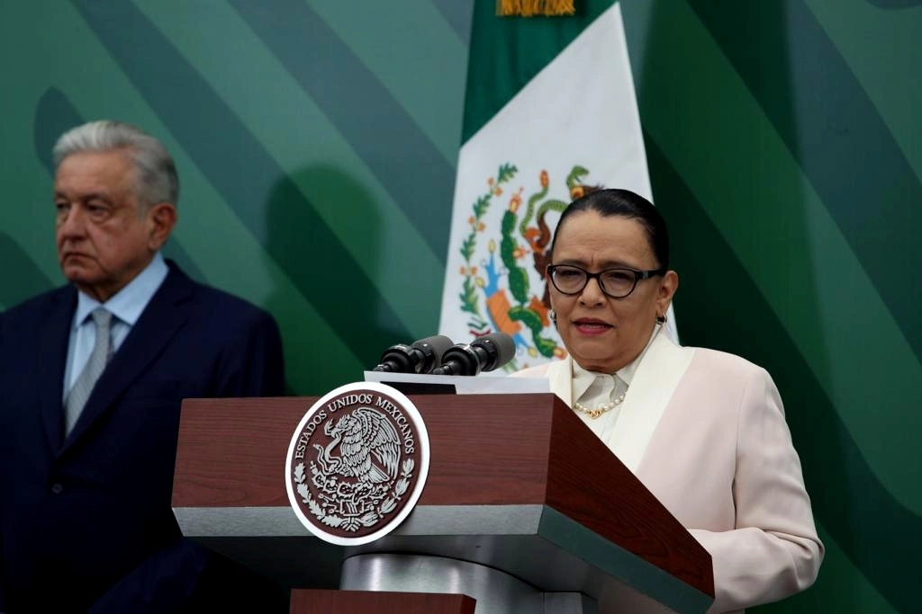 La secretaria de Seguridad y Protección Ciudadana, Rosa Icela Rodríguez Velázquez, durante la conferencia presidencial matutina en el Centro de Inteligencia de la Guardia Nacional, en la Ciudad de México, el 9 de marzo de 2023. Foto Alfredo Domínguez