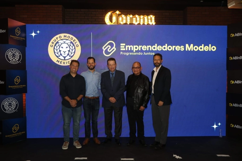 Encabeza titular de Sedeco evento Emprendedores Modelo. Foto: Sedeco