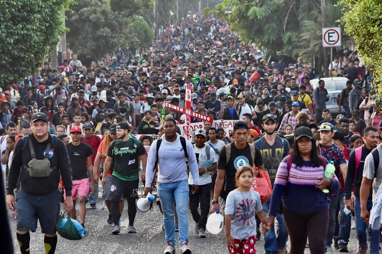Integrantes de caravana migrante en imagen de archivo. Foto Afp