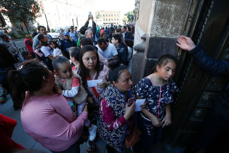 La Romería Internacional del Niño Dios se instala en las calles que se ubican alrededor del ex convento de La Merced. Foto Víctor Camacho/Archivo
