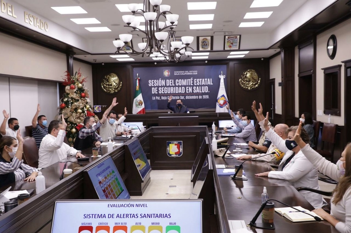 Sesión del Comité de Seguridad en Salud de Baja California Sur. Foto tomada del Twitter @cmendozadavis 