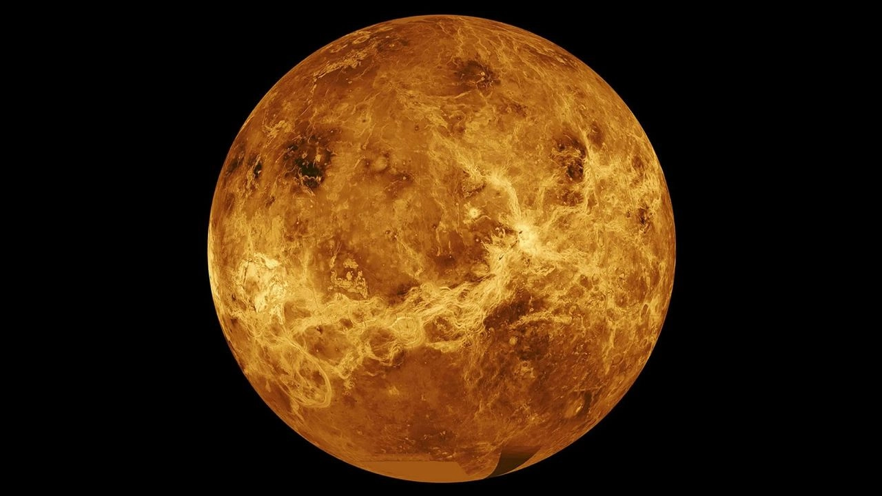 Esta imagen es una combinación de datos de la nave espacial 'Magellan' de la NASA y el orbitador 'Pioneer Venus'. 