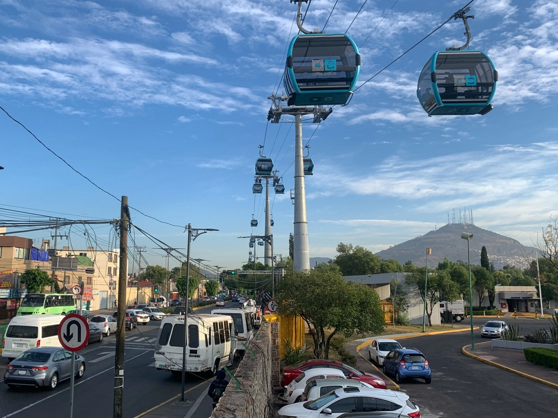 CDMX tiene las líneas de teleféricos más grandes del mundo. Foto Pablo Ramos / Archivo