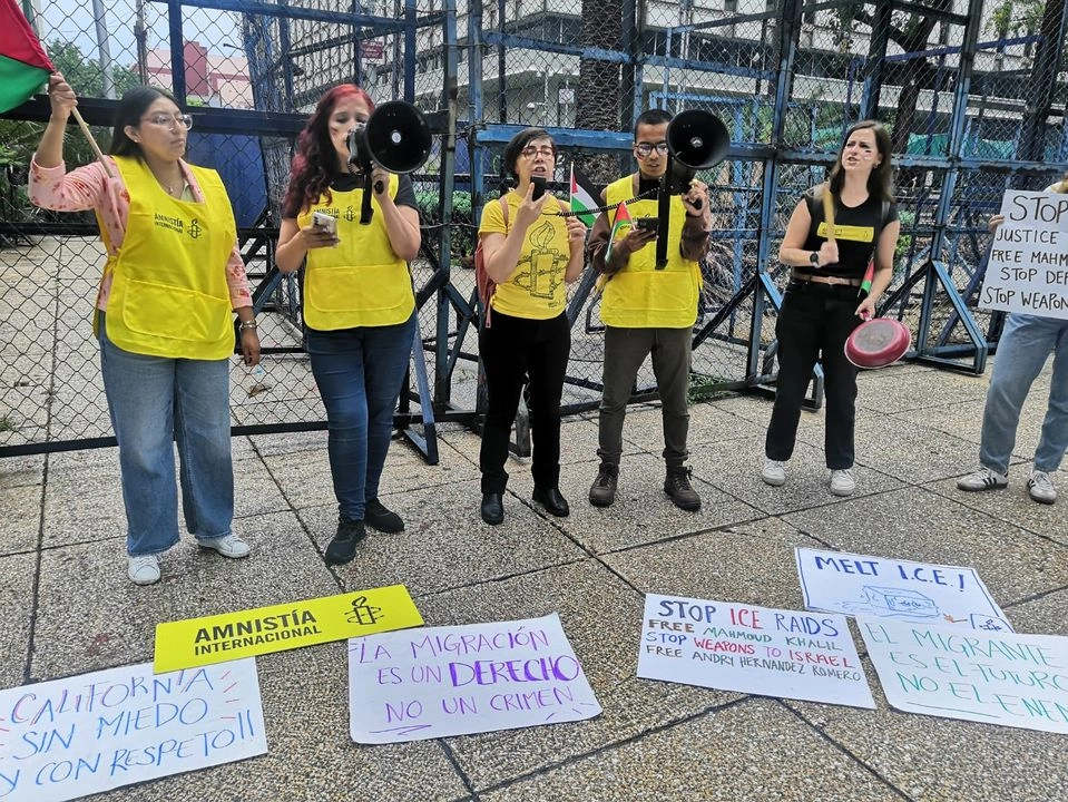 Activistas exigieron un alto a las políticas migratorias que violentan derechos, así como un alto al genocidio en Gaza. Foto 