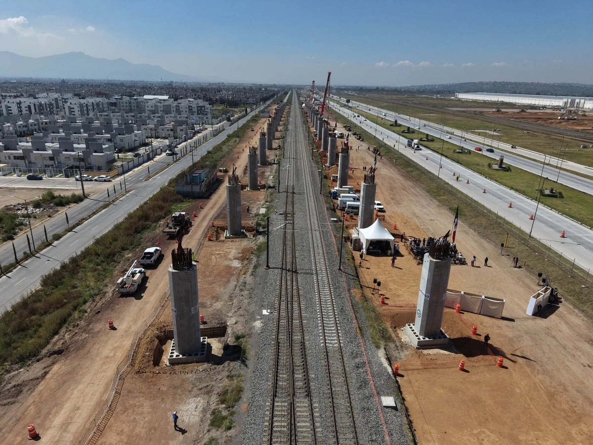 Salvo el destinado a comunicaciones y transportes, no hay rubro que no resienta una caída del gasto en obra pública en lo que va de 2025.