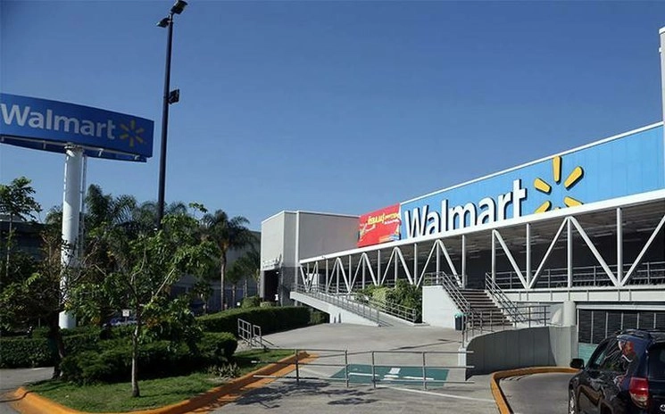 Las acciones en la Bolsa Mexicana de Valores de Walmart sufrieron importantes caídas. Foto Cuartoscuro / Archivo