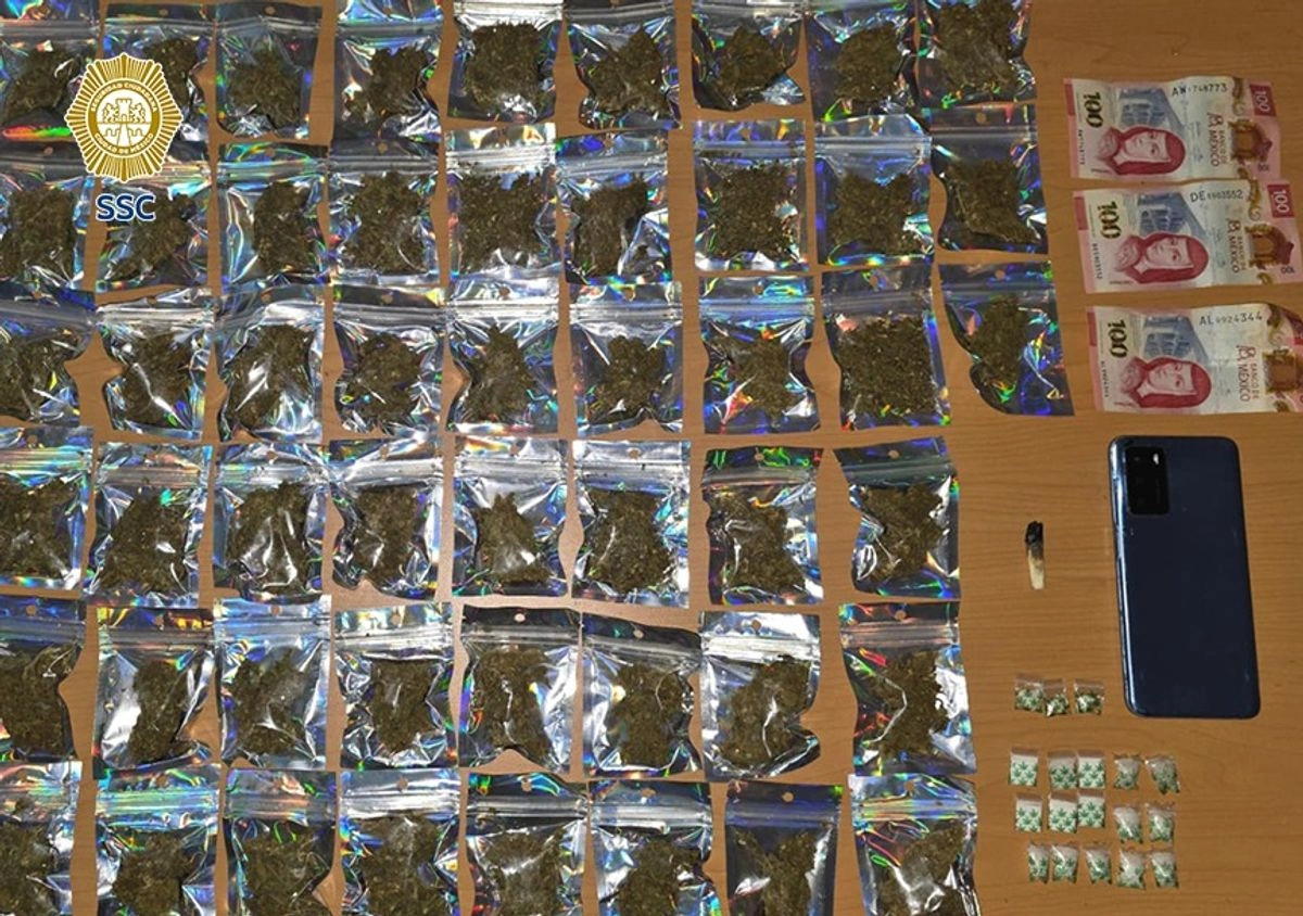 Droga asegurada durante el arresto de las 3 personas. Foto 