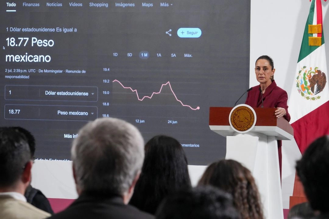 La presidenta de México, Claudia Sheinbaum Pardo, durante su conferencia matutina en Palacio Nacional, en la Ciudad de México, el 2 de julio de 2025.