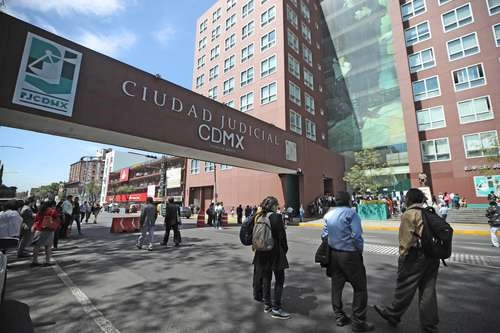Aspecto de la Ciudad Judicial, ubicada en avenida Niños Héroes y Doctor Lavista, en la CDMX. Foto Alfredo Domínguez / archivo 