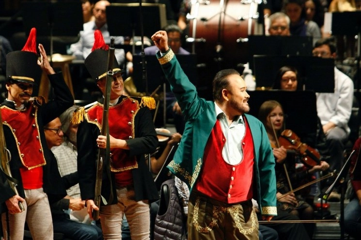 Javier Camarena durante el ensayo de la ópera 'La hija del regimiento', de Gaetano Donizetti, en el Palacio de Bellas Artes, el 11 de febrero del 2020. Foto Roberto García Ortíz