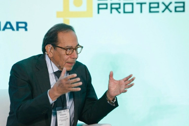 Carlos Salazar Lomelín, presidente del CCE dijo que la IP no fue tomada en cuenta en la creación del nuevo etiquetado. Foto Roberto García Ortiz
