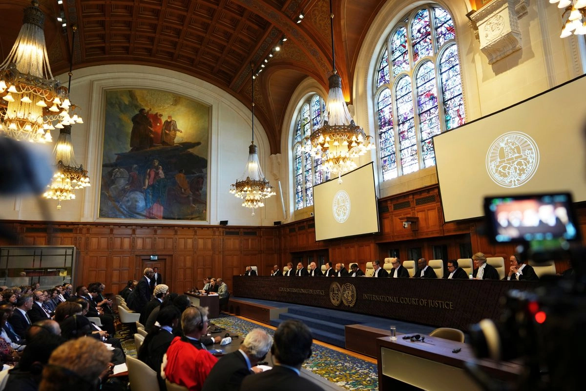 "El tribunal constata que las consecuencias del cambio climático son graves y tienen un gran alcance: afectan tanto a los ecosistemas naturales como a las poblaciones humanas. Estas consecuencias ponen en relieve la amenaza urgente y existencial que supone el cambio climático", afirmó el magistrado Yuji Iwasawa. Imagen del 23 de julio de 2025. Foto 