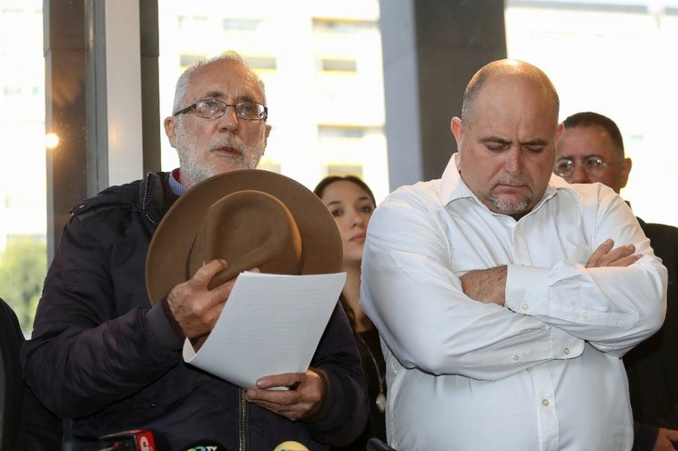 Javier Sicilia y Julián LeBarón durante el anuncio de la convocatoria para La Caminata por la Verdad, Justicia y Paz, desde Cuernavaca a la Ciudad de México, el pasado 9 de enero de 2020. Foto Luis Castillo