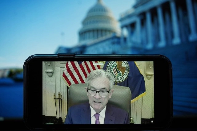En imagen del pasado 16 de junio, el presidente de la Fed, Jerome Powell, durante una audiencia virtual ante legisladores del Congreso. Foto Xinhua