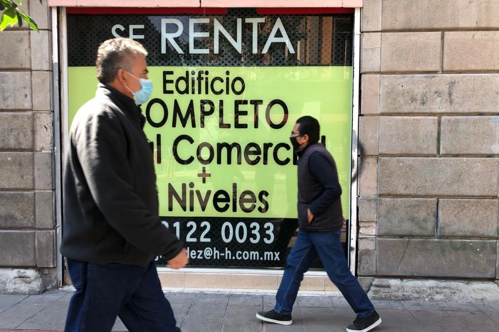 La Canaco de la CDMX advirtió que la crisis económica puede empeorar si no reducen los contagios de Covid-19. Foto Luis Castillo