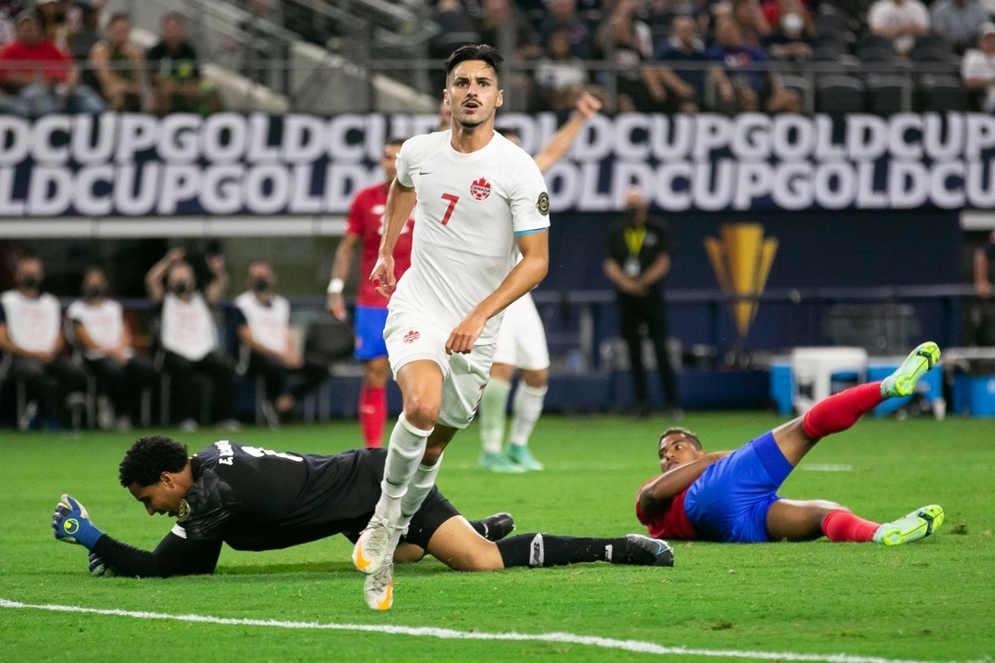 Stephen Eustáquio anotó el segundo gol de Canadá en el duelo de cuartos de final de la Copa Oro ante Costa Rica. Foto Afp