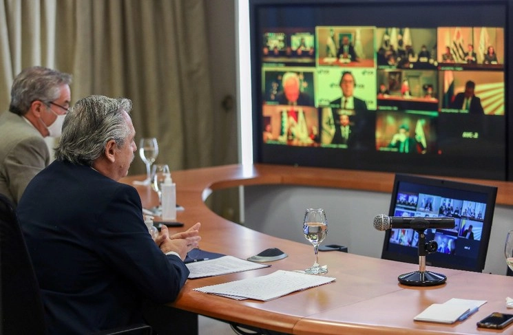 Alberto Fernández, presidente de Argentina, durante una reunión del Mercosur. Foto Afp