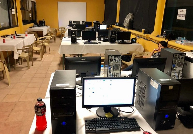 Se cancelan las actividades de la edición 21 del Festival Cumbre Tajín por recomendación de la Ssa para contener la propagación del coronavirus. En imagen, la sala de prensa. Foto Roberto García Ortiz