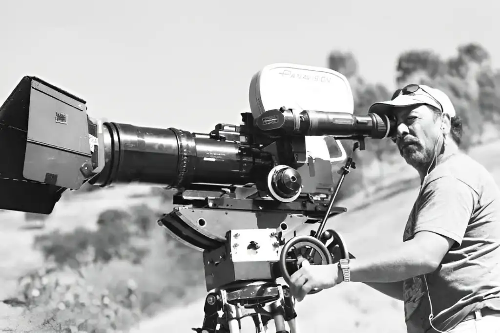 Víctor Muro Velásquez, ingeniero de iluminación, participó en películas como ‘Roma’ o ‘El crimen del Padre Amaro’. Foto tomada de X @imcine
