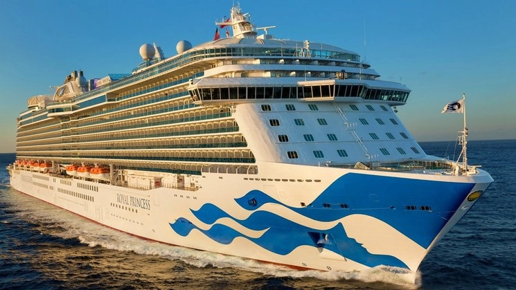 Crucero Royal Princess canceló su llegada a Puerto Vallarta por Covid-19, el miércoles 11 de marzo. Foto tomada de www.cruceros-princess.mx