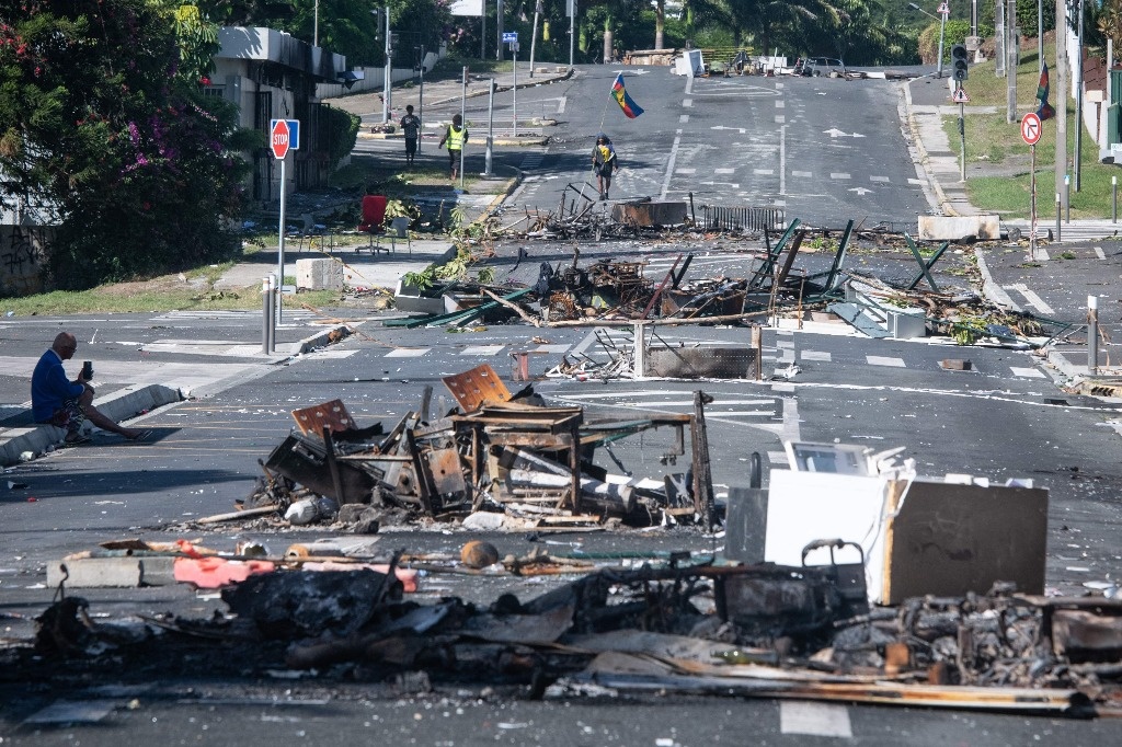 Passage of the Olympic flame by way of New Caledonia canceled resulting from riots