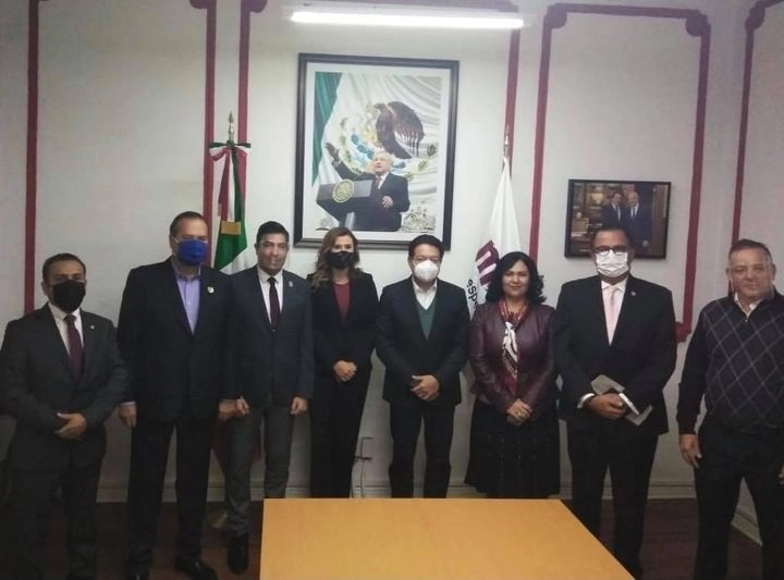 Los aspirantes a la candidatura de Morena en Baja California se comprometieron a respetar los resultados de la encuesta. Foto tomada del Facebook de @BcsRicardo