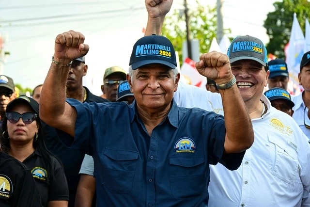 El candidato presidencial en Panamá, José Raúl Mulino, ofreció "cerrar" la selva del Darién a los migrantes que van a EU. Foto Afp
