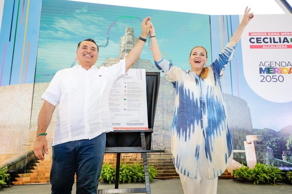 Los candidatos a la gubernatura de Yucatán y a la alcaldía de Mérida por el PAN, PRI y Nueva Alianza, Renán Barrera, Cecilia Patrón, presentaron la Agenda 2050. Foto Luis Boffil