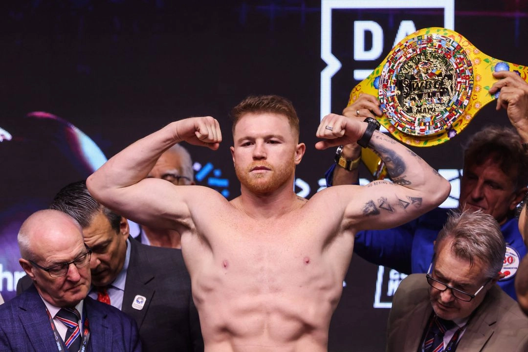 Es la primera vez que Saúl 'Canelo' Álvarez peleará en Riad, Arabia Saudita, lejos del territorio en el que se siente arropado por sus compatriotas mexicanos. Foto 