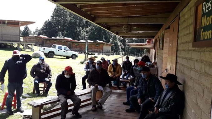 Se realizó una visita de supervisión a los Ejidos Cerro Prieto y Jesús de Nazareno del Municipio de Angangueo. Foto tomada de la cuenta de Twitter@PROFEPA_Mx