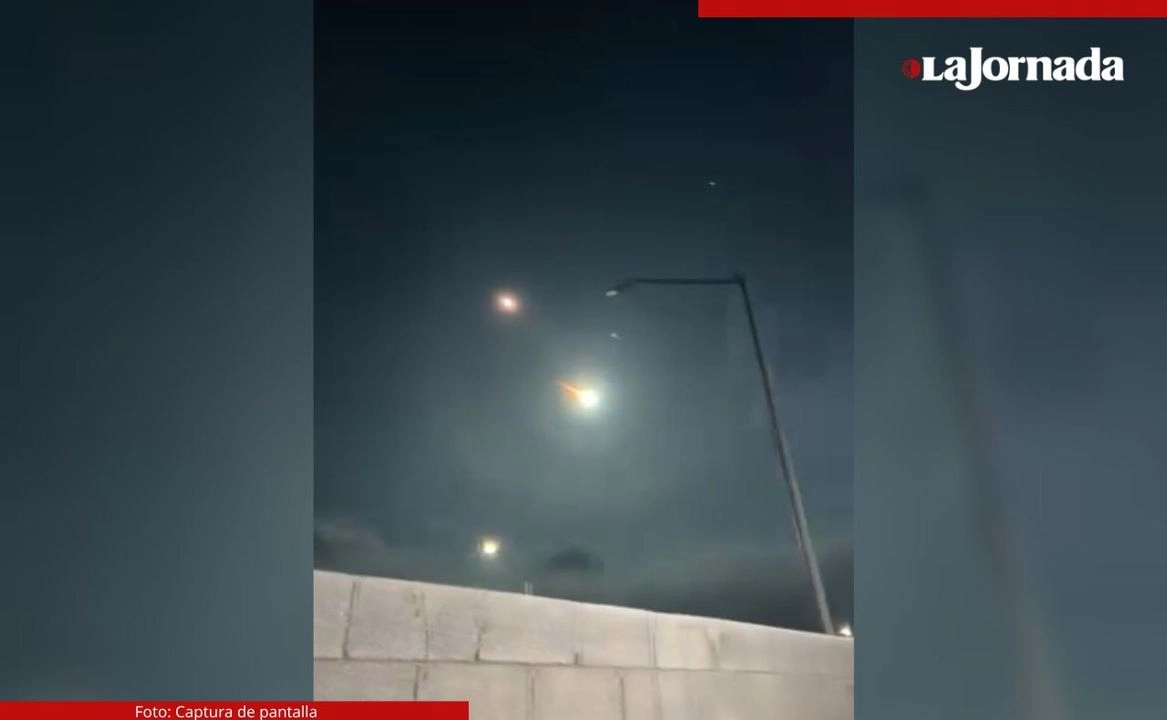 Protección Civil de Nuevo León destacó que aún no se precisa si el objeto era un meteorito o basura espacial, pero destacaron que no representa ningún daño a la población.