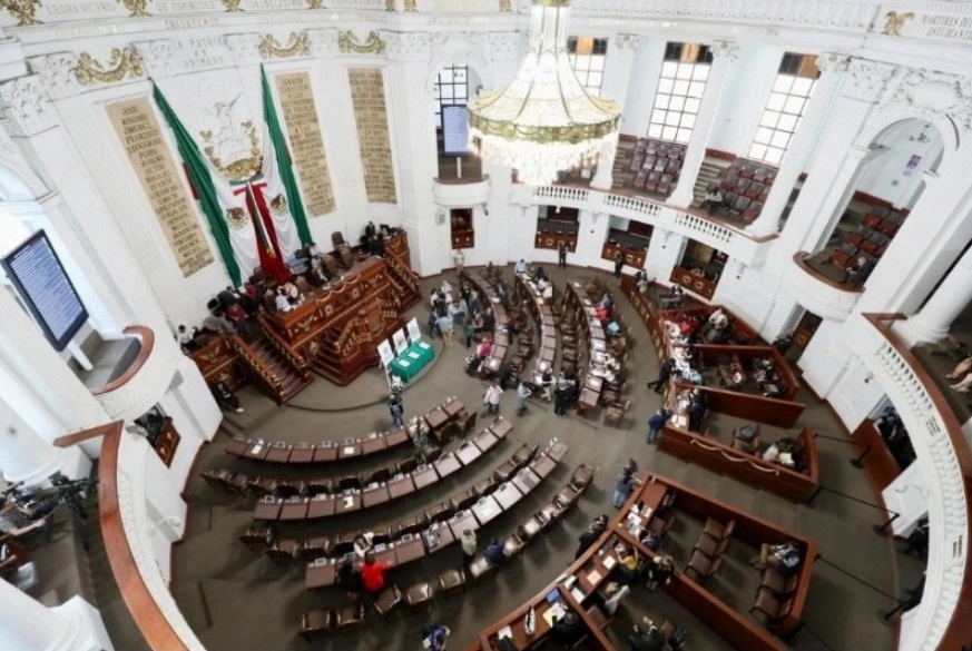 Imagen del pleno del Congreso de la Ciudad de México, durante una sesión solemne, Foto Roberto García Ortiz / Archivo
