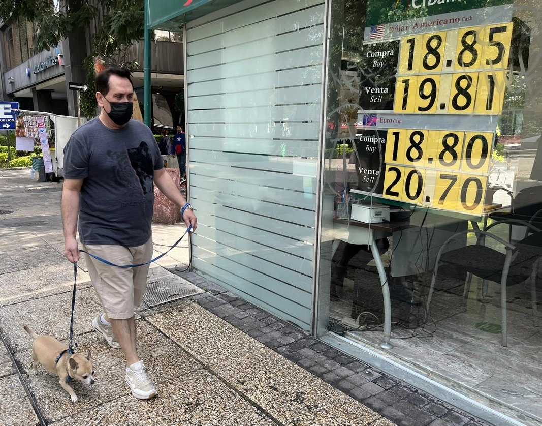 Cotización del dólar en la capital del país el pasado 3 de noviembre de 2022. Foto José Antonio López