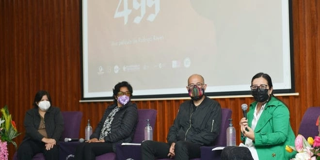 La Cdhcm organizó el conversatorio Feminicidio y Corrupción, en el que se abordó la falta de justicia para las víctimas. Foto Cortesía Cdhcm