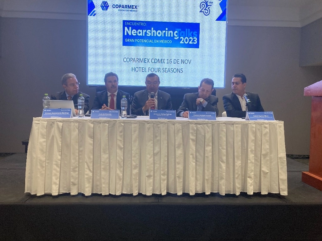Presentación del encuentro "Nearshoring Talks 2023" que se realizará el 16 de noviembre en la CDMX. Foto Bertha Teresa Ramírez
